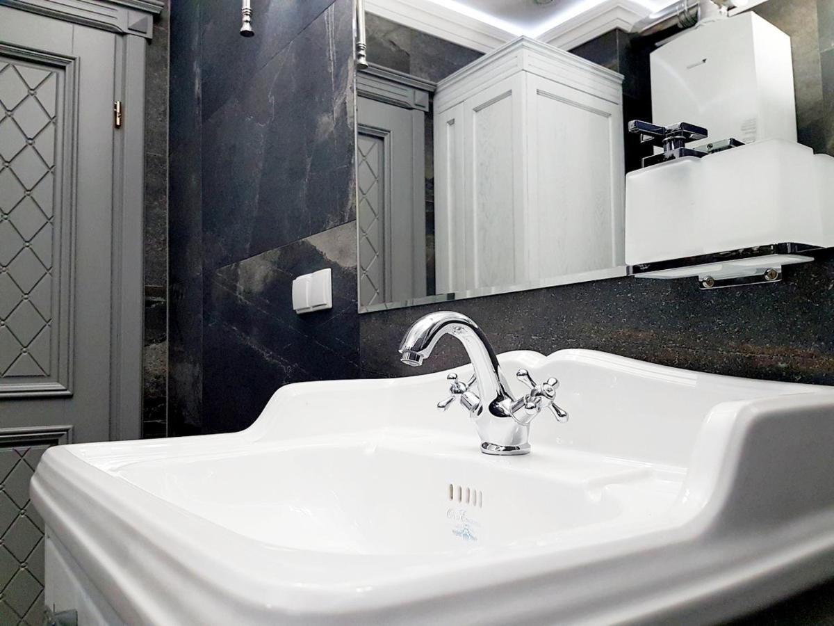 Apartament Old England Żywiec Εξωτερικό φωτογραφία