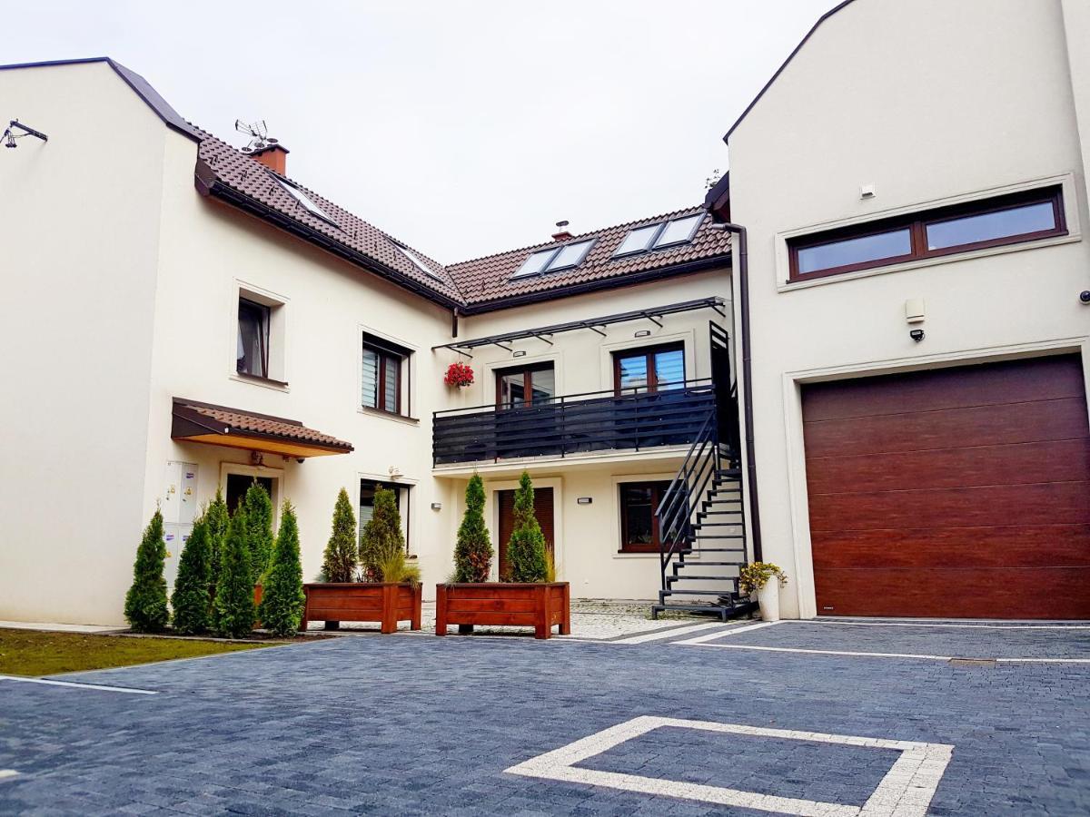 Apartament Old England Żywiec Εξωτερικό φωτογραφία